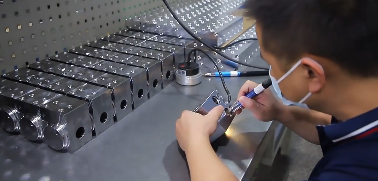 Dongguan Zhongwei Metal Products Co., Ltd manufacturer production line