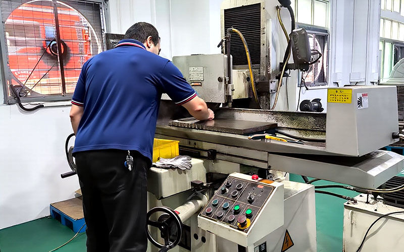 Dongguan Zhongwei Metal Products Co., Ltd manufacturer production line