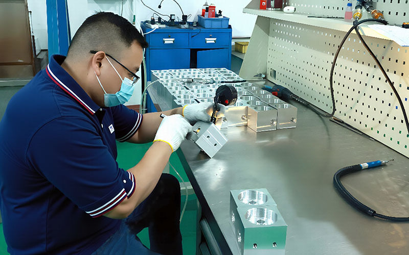 Dongguan Zhongwei Metal Products Co., Ltd manufacturer production line